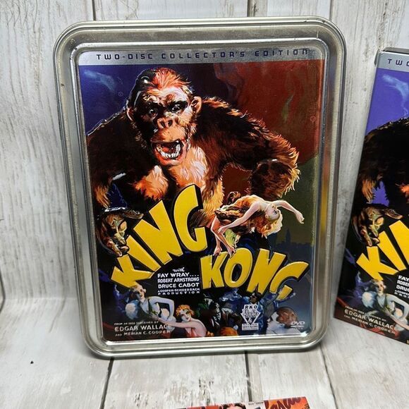 King Kong Two Disc Collectors Edition Tin Box Set - Picture 2 of 8